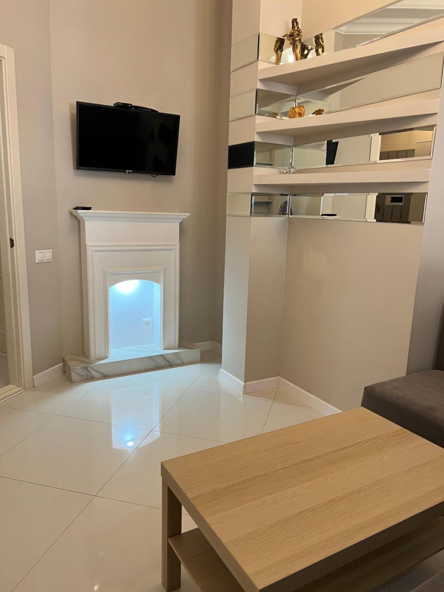 Luxury Exclusive Apartments Skyhouse Exfactor Кишинев Екстериор снимка