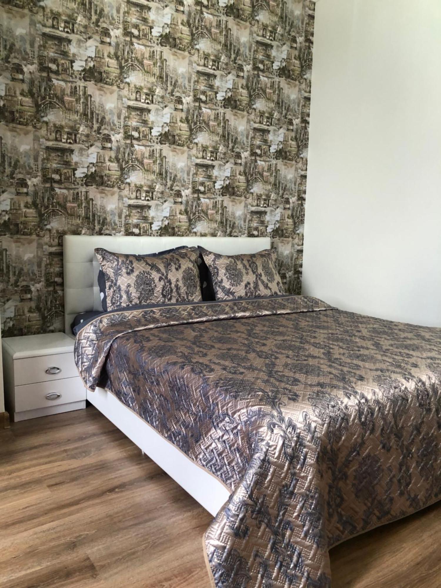Luxury Exclusive Apartments Skyhouse Exfactor Кишинев Екстериор снимка