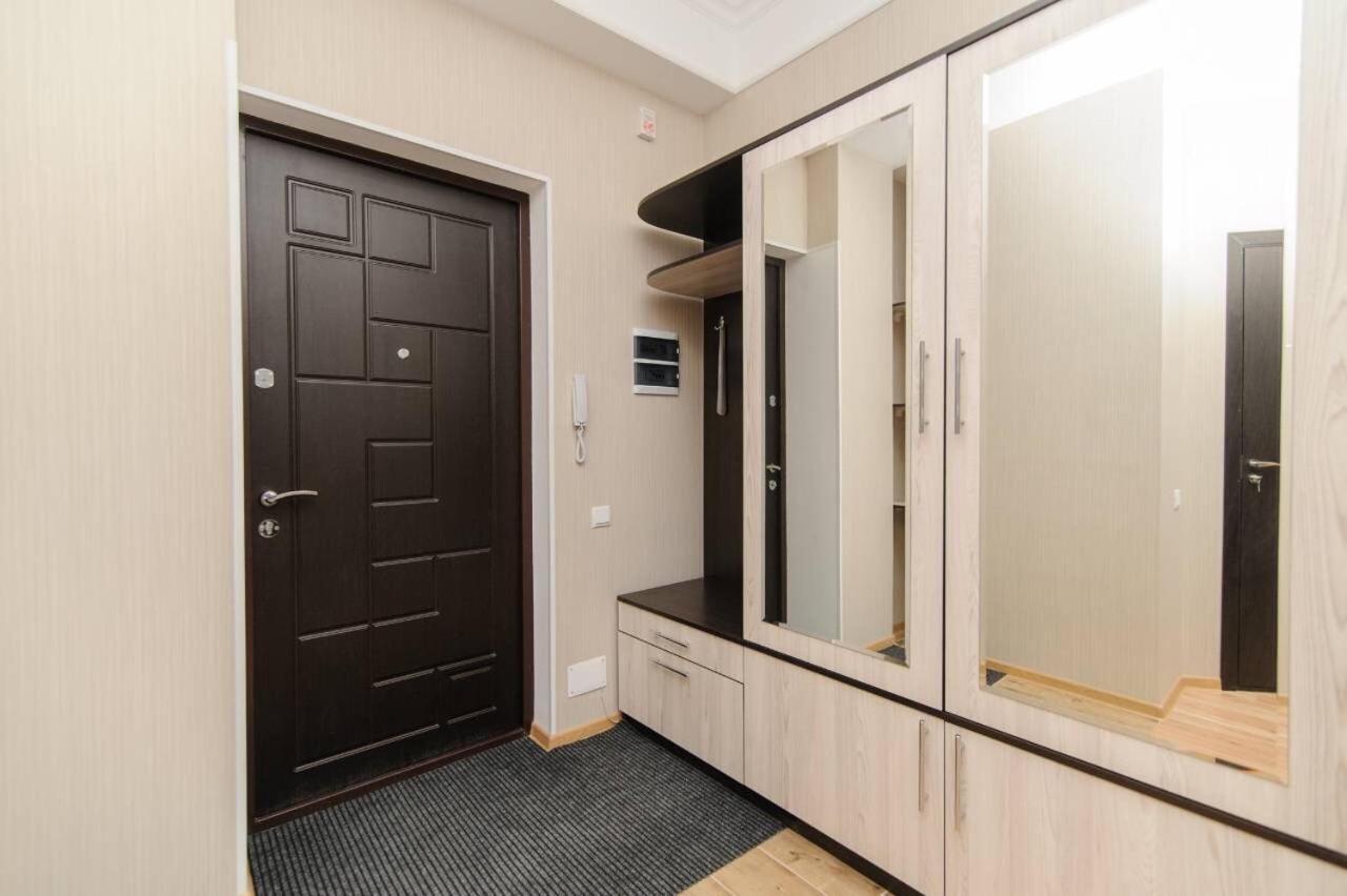 Luxury Exclusive Apartments Skyhouse Exfactor Кишинев Екстериор снимка